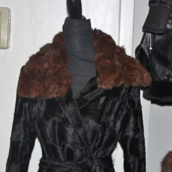 Vintage Penny Lane Geometric Velvet Belted Jacket Coat Real Mink Collar & Cuffs - Picture 2 of 13